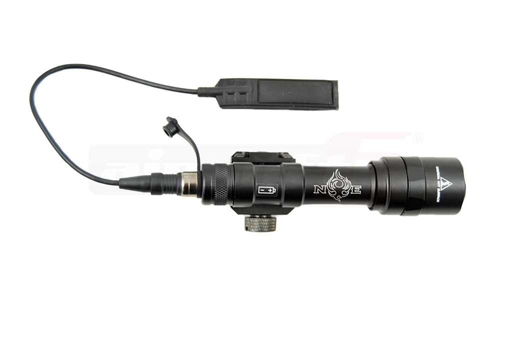 Night Evolution lanterna tactica M600U