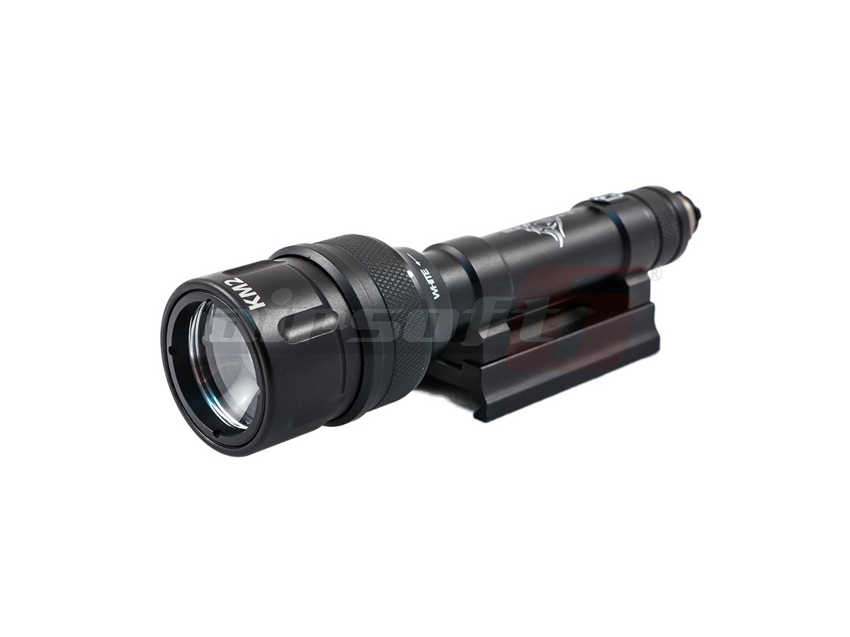 Night Evolution lanterna tactica M620V